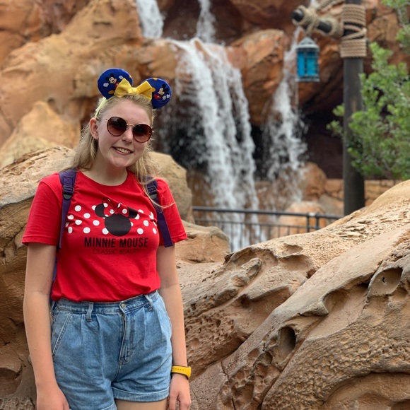 Meet your Posher, Kate - Picture 1 of 1